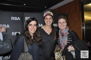 Laia Sanz amb la Laura i la Irina, després de l'entrevista. / Font: Muses amb Traça